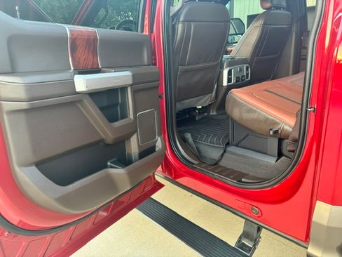 Used 2022 Ford F350 King Ranch AWD/4WD image 9