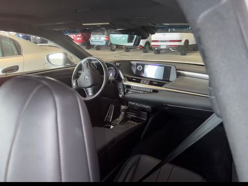 Used 2019 Lexus ES 350 F Sport image 15