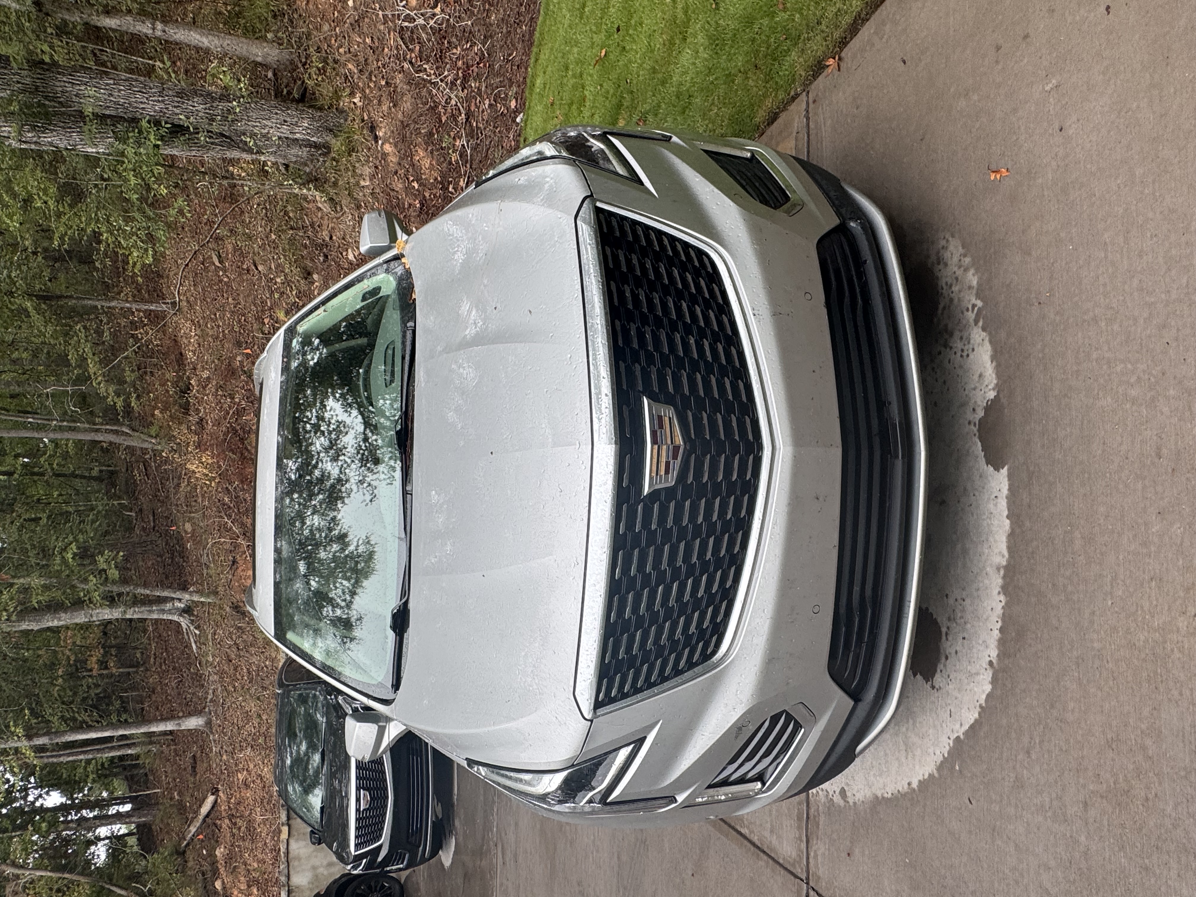Used 2020 Cadillac XT5 Premium Luxury FWD image 2