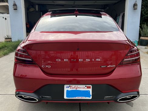 Used 2023 Genesis G70 3.3T w/ Sport Advanced Package image 10