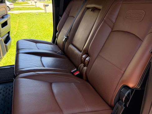 Used 2019 RAM 2500 Limited AWD/4WD image 13