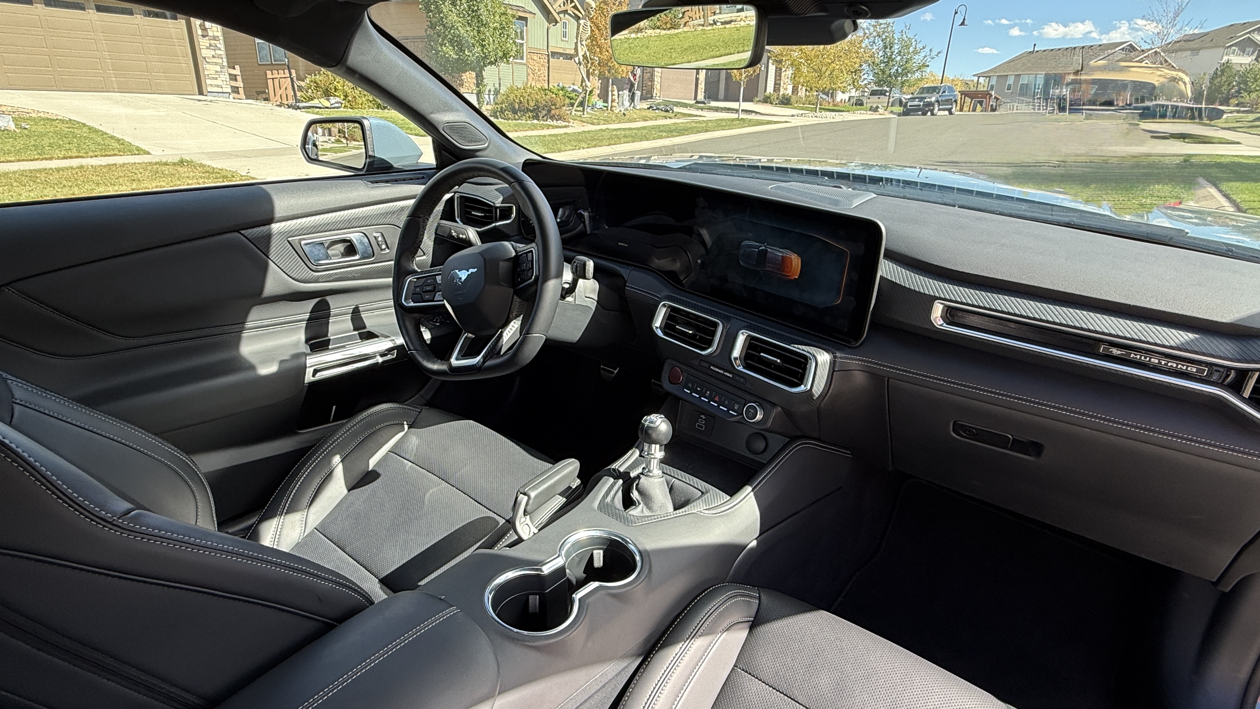 Used 2025 Ford Mustang GT Premium w/ GT Performance Package RWD image 14