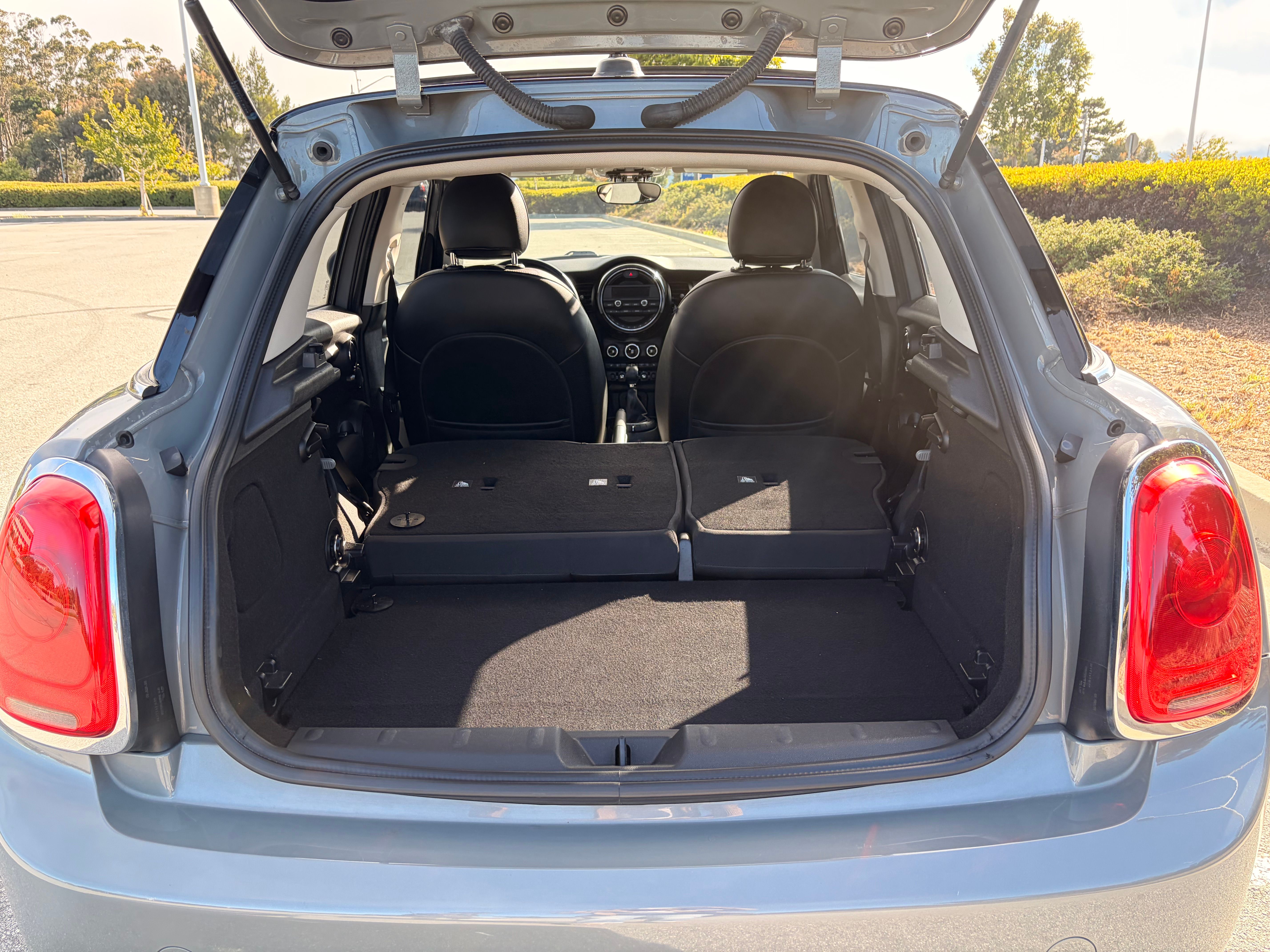 Used 2016 MINI Cooper 4-Door Hardtop FWD image 24
