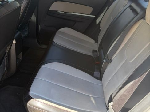 Used 2012 Chevrolet Equinox LT FWD image 9