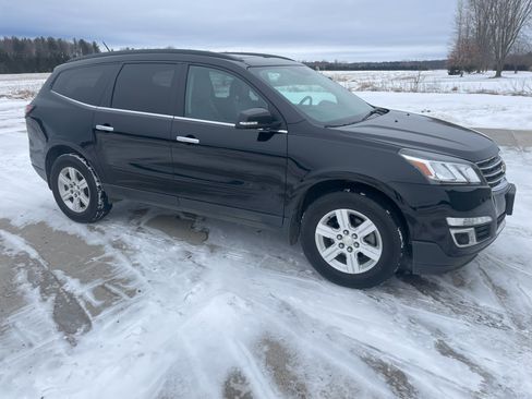 Used 2016 Chevrolet Traverse LT image 10