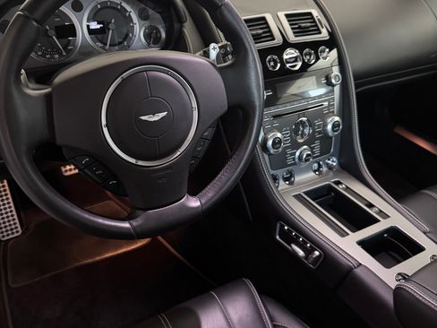 Used 2014 Aston Martin DB9 Coupe image 11
