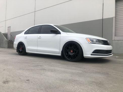 Used 2015 Volkswagen Jetta S image 10