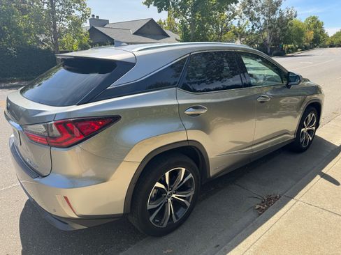 Used 2019 Lexus RX 450h AWD w/ Navigation Package image 5
