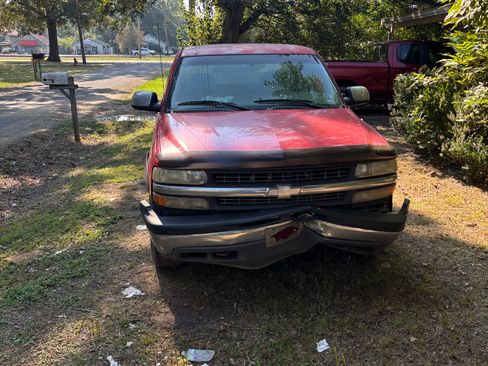 Used 2000 Chevrolet Silverado 1500 LS image 4