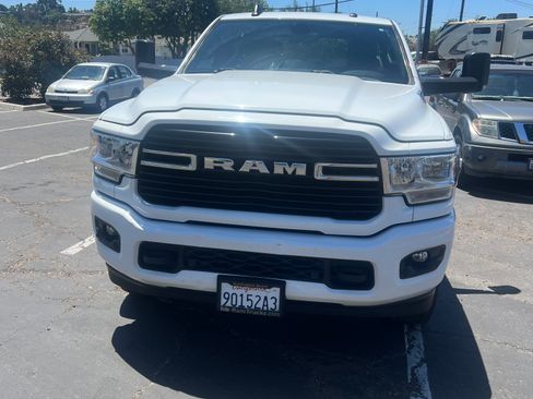 Used 2020 RAM 2500 Big Horn w/ Level 1 Equipment Group AWD/4WD image 2