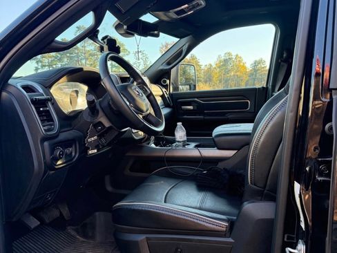 Used 2024 RAM 2500 Laramie w/ Night Edition image 10