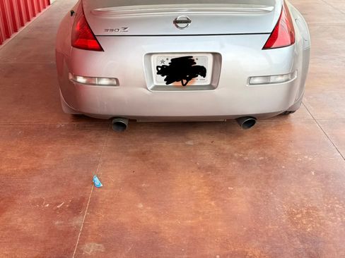 Used 2004 Nissan 350Z Touring w/ Aerodynamics Pkg image 5