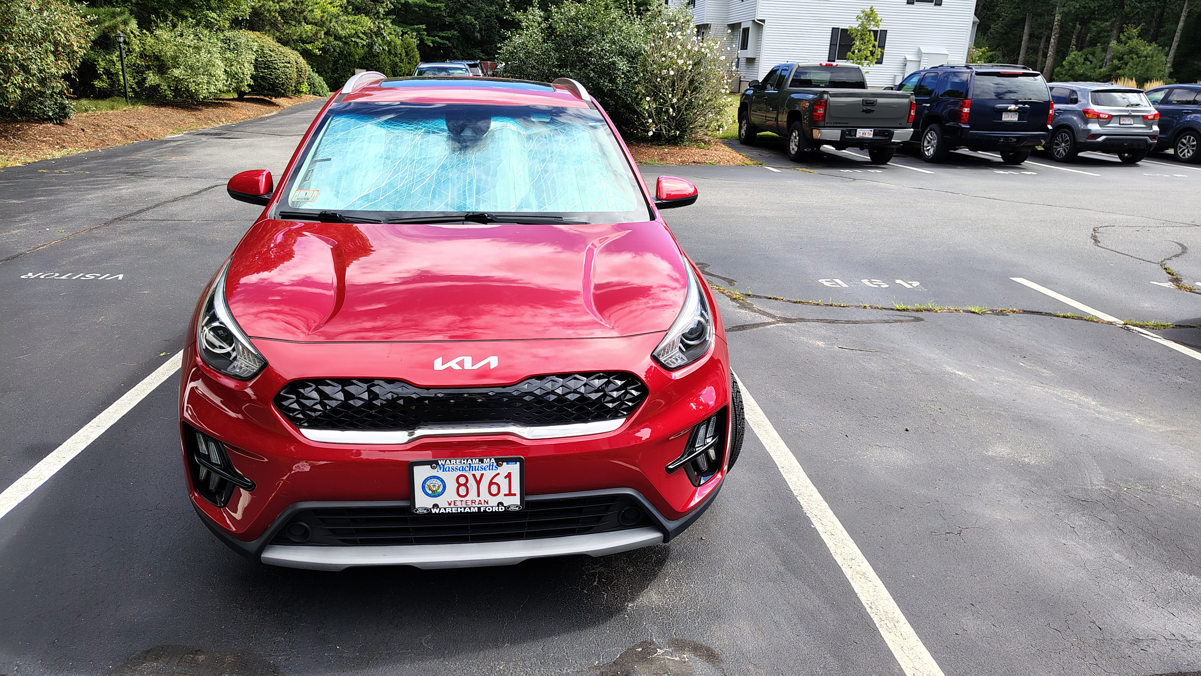 Used 2022 Kia Niro LXS FWD image 1