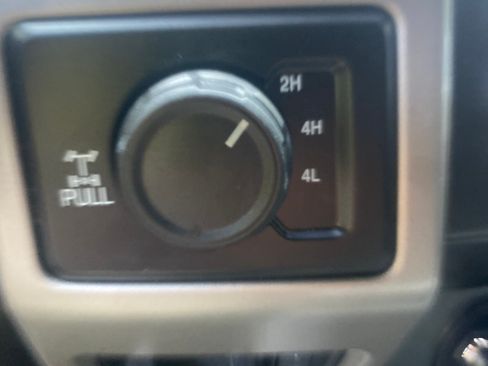 Used 2019 Ford F350 Lariat AWD/4WD image 24