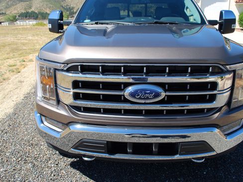 Used 2022 Ford F150 Lariat w/ Max Trailer Tow Package AWD/4WD image 4