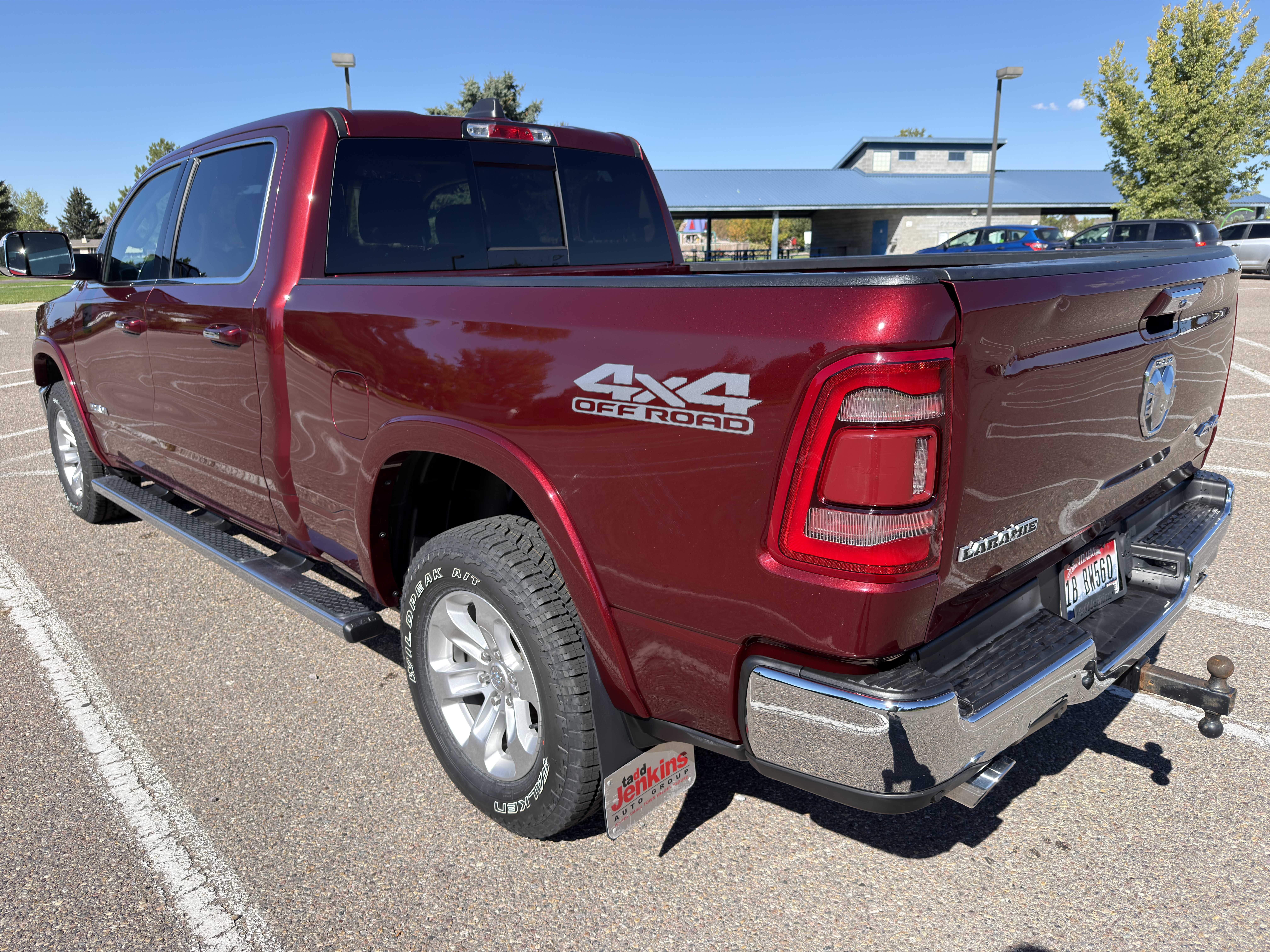 Used 2020 RAM 1500 Laramie AWD/4WD image 6