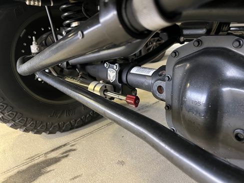 Used 2023 Jeep Gladiator Sport image 8