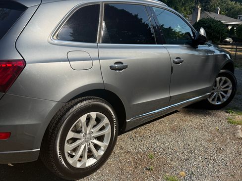 Used 2015 Audi Q5 2.0T Premium Plus w/ Technology Package image 17