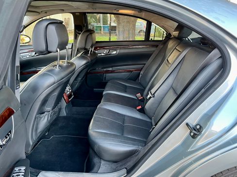Used 2007 Mercedes-Benz S 600 image 16