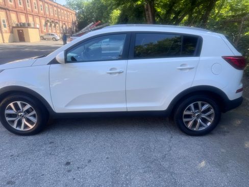 Used 2016 Kia Sportage LX w/ LX Popular Package FWD image 6