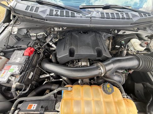 Used 2018 Ford F150 XLT w/ Equipment Group 302A Luxury image 14