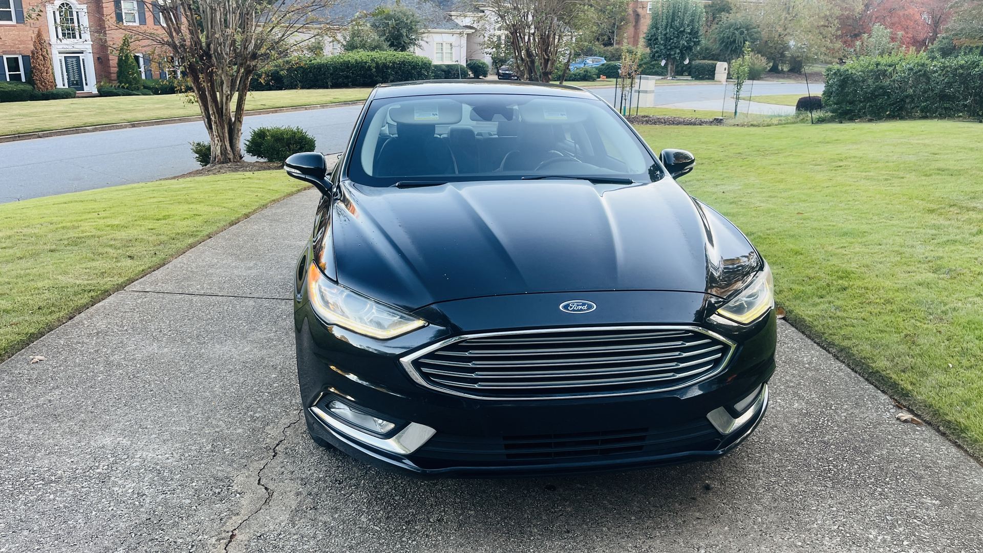 Used 2018 Ford Fusion SE FWD image 5