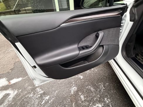 Used 2021 Tesla Model S Long Range image 13