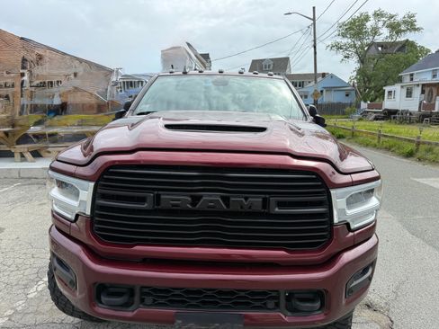 Used 2022 RAM 3500 Laramie AWD/4WD image 1