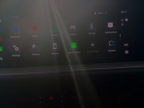 Used 2025 Porsche Cayenne image 12