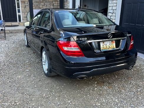 Used 2012 Mercedes-Benz C 300 4MATIC Sedan image 6