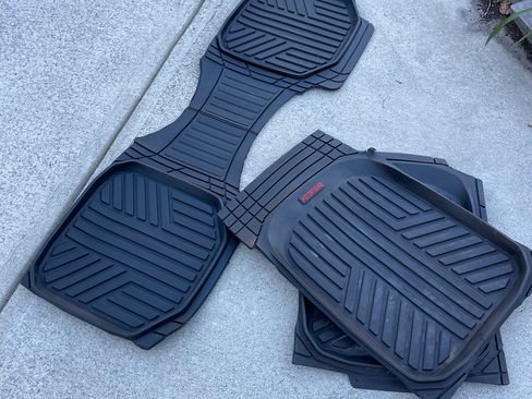 Used 2016 GMC Canyon SLT w/ Trailering Package image 16