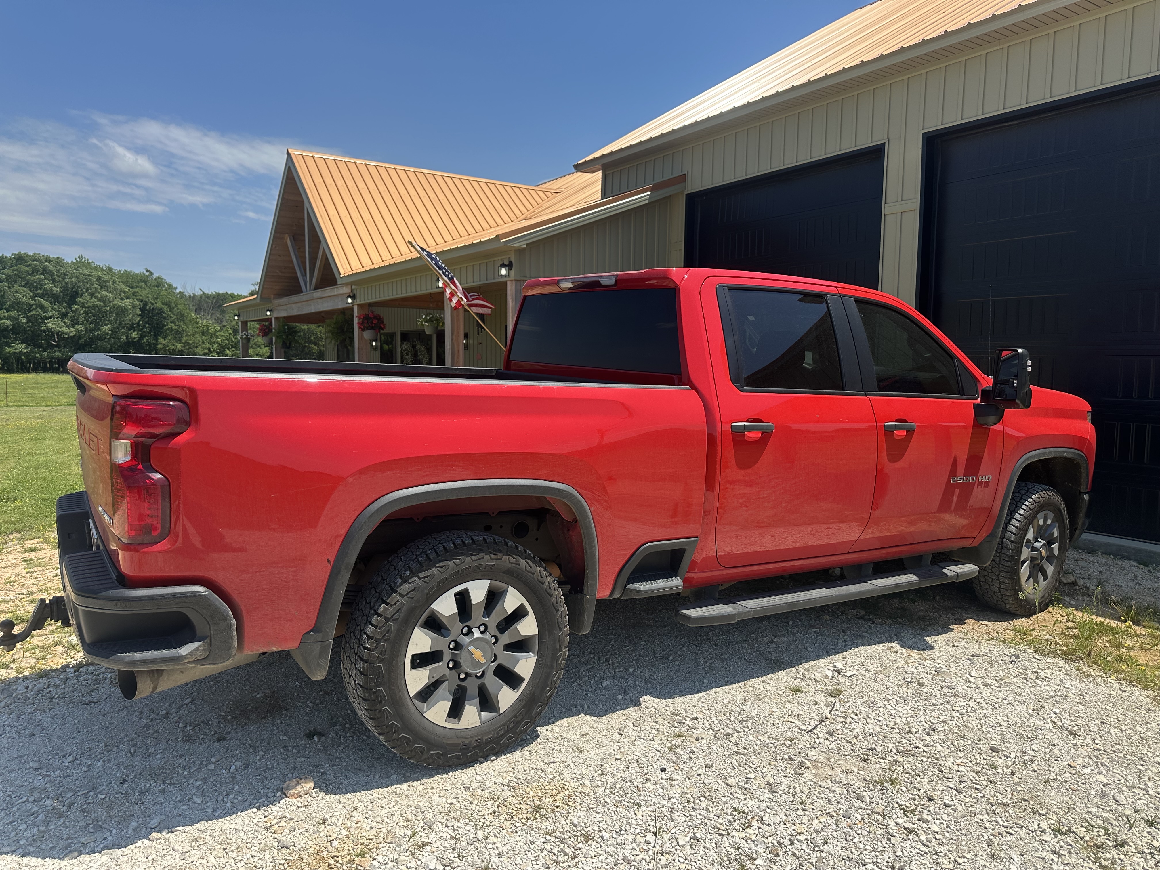 Used 2024 Chevrolet Silverado 2500 Custom w/ Custom Value Package AWD/4WD image 4