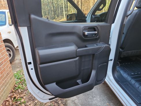 Used 2022 GMC Sierra 1500 Pro w/ Pro Value Package image 23