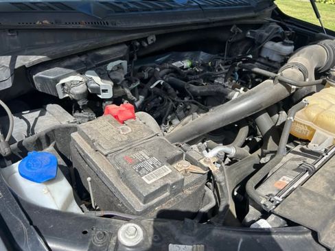 Used 2020 Ford F150 XLT w/ Equipment Group 302A Luxury AWD/4WD image 8