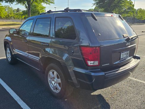Used 2010 Jeep Grand Cherokee Laredo image 5