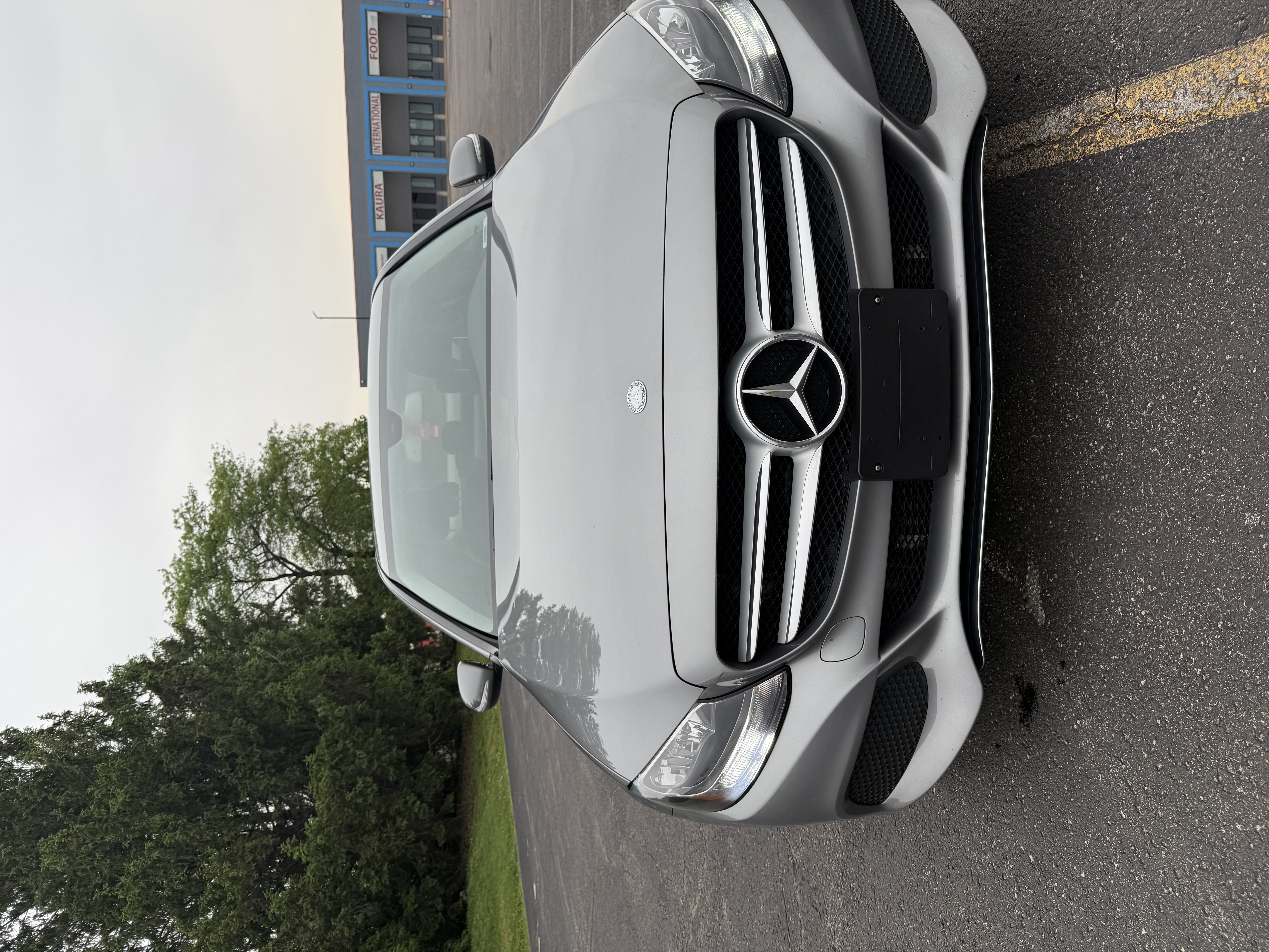 Used 2015 Mercedes-Benz C 300 4MATIC Sedan image 5