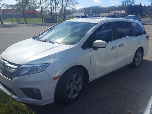 Used 2020 Honda Odyssey EX-L image 2