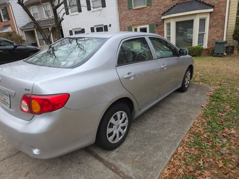 Used 2009 Toyota Corolla image 5