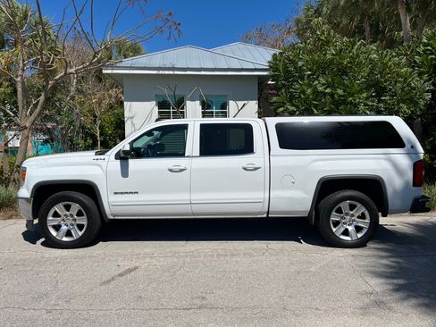Used 2014 GMC Sierra 1500 SLE w/ SLE Value Package image 5