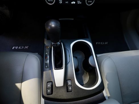 Used 2017 Acura RDX AWD w/ Advance Package image 26