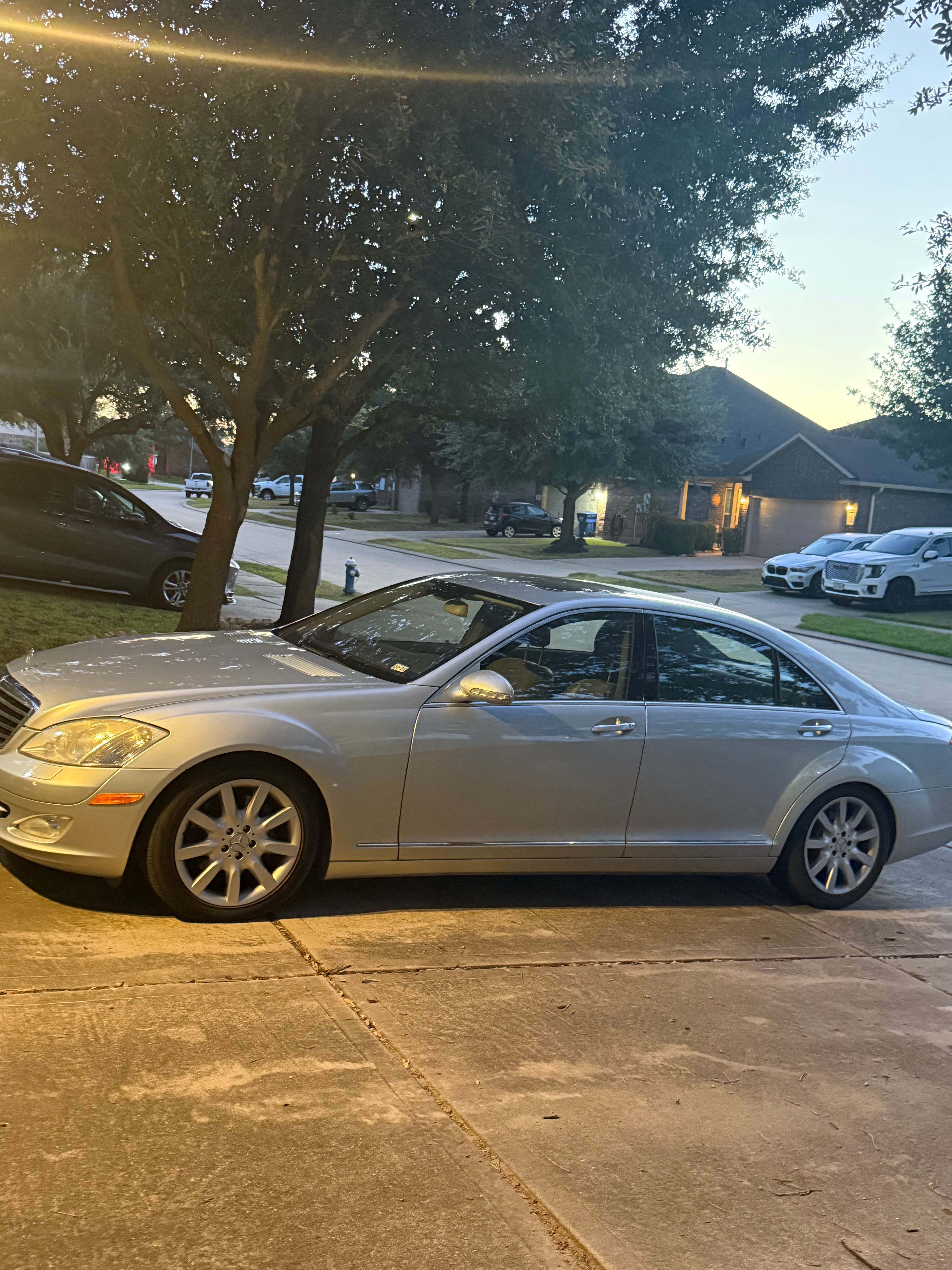 Used 2007 Mercedes-Benz S 550 image 1