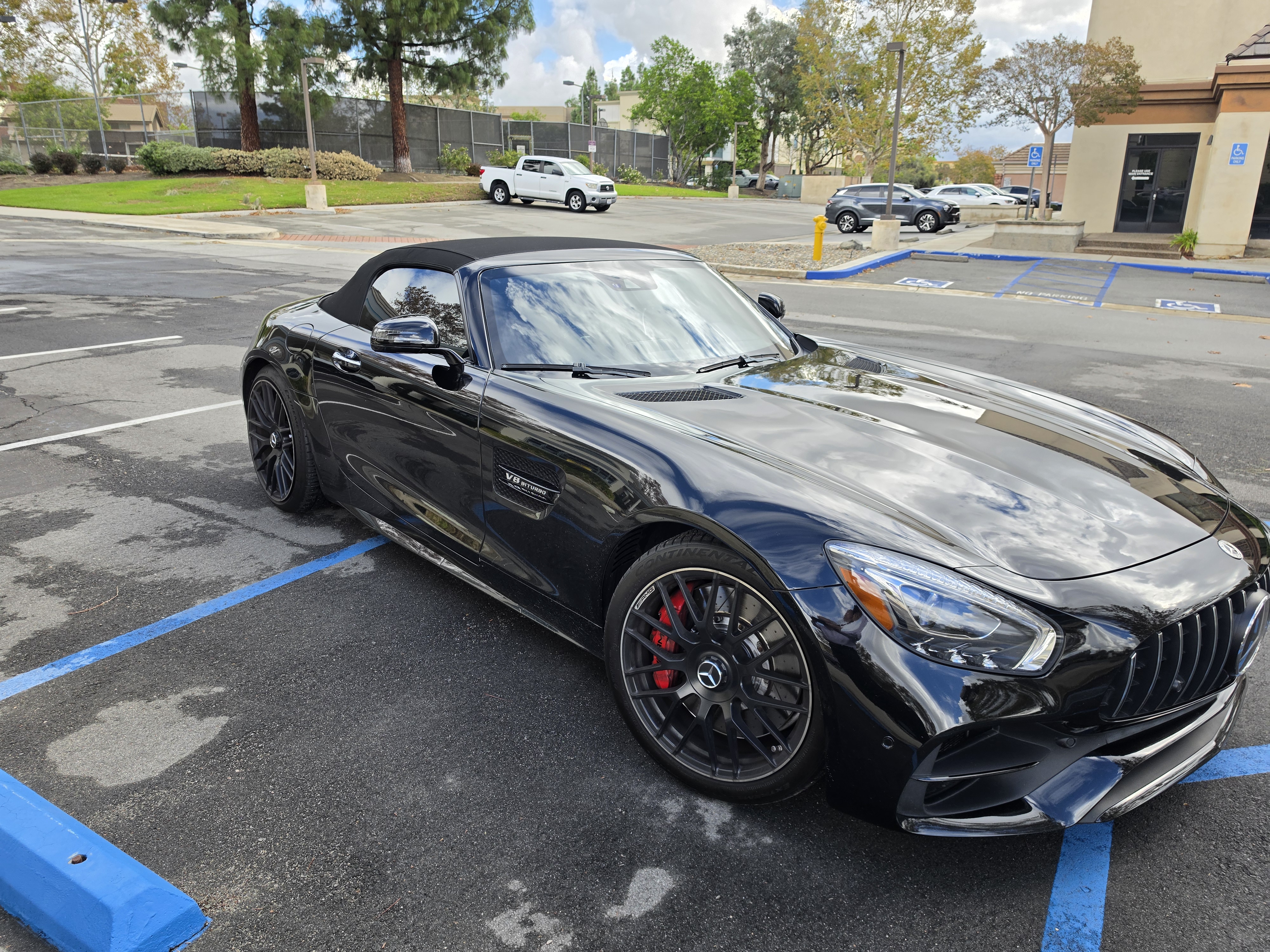 Used 2018 Mercedes-Benz AMG GT C image 5