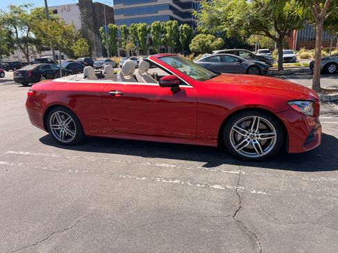 Used 2019 Mercedes-Benz E 450 Cabriolet image 9