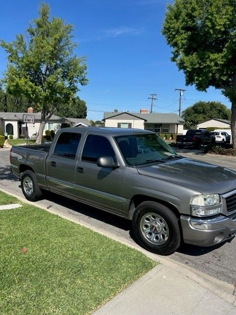 Used 2006 GMC Sierra 1500 SL RWD image 4