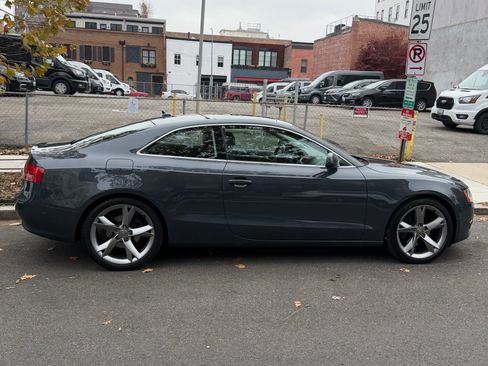 Used 2010 Audi A5 2.0T Premium Plus image 2