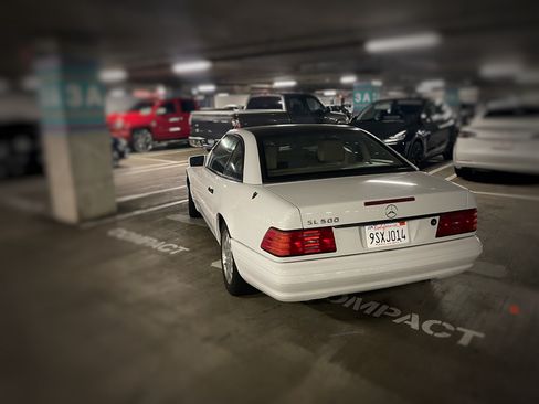 Used 1998 Mercedes-Benz SL 500 image 2