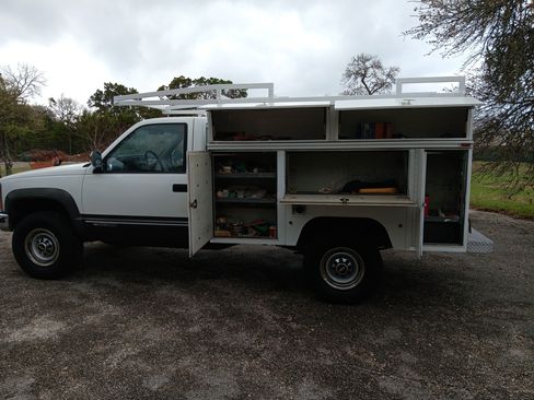 Used 1992 Chevrolet Silverado 2500 4x4 Regular Cab image 5