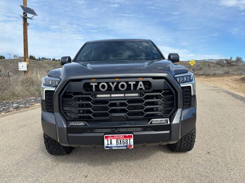 Used 2024 Toyota Tundra Platinum image 5