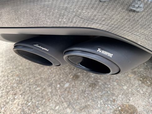 Used 2024 Lamborghini Urus Performante image 13