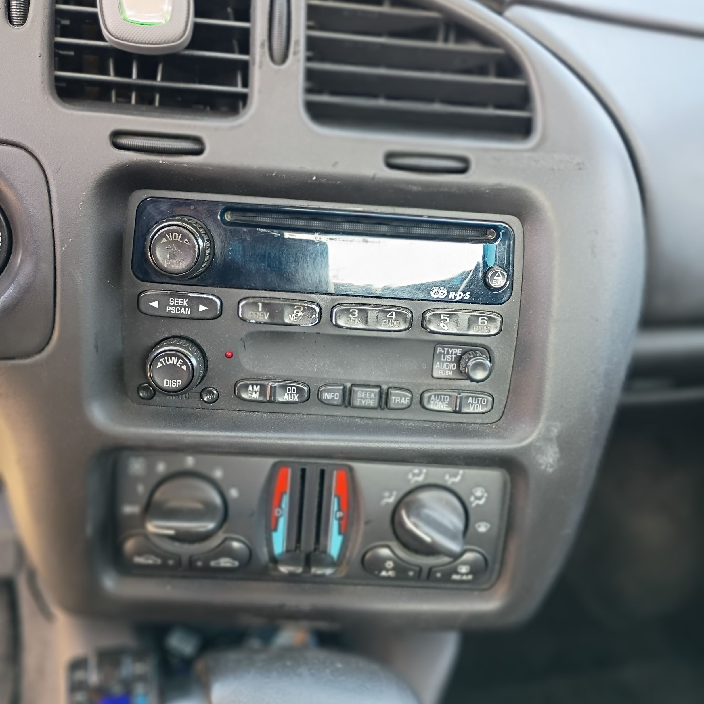 Used 2000 Chevrolet Monte Carlo SS FWD image 13